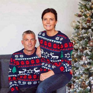 Crew Neck Reindeer Pattern Knitted Christmas Sweater for Family