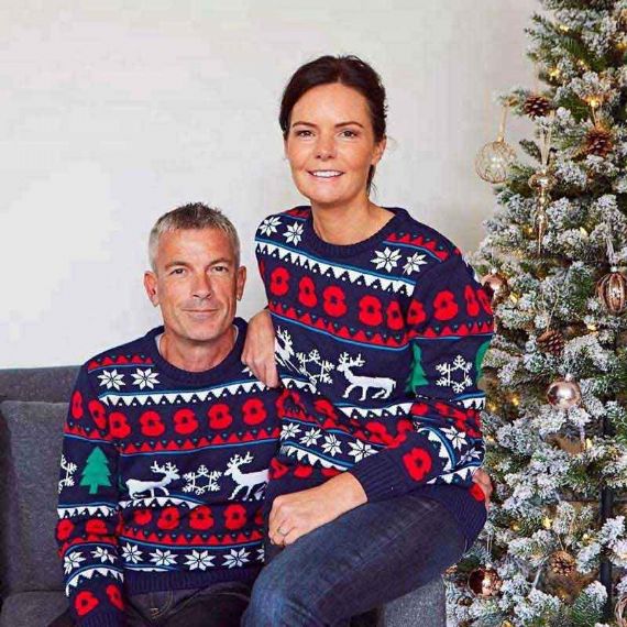 Crew Neck Reindeer Pattern Knitted Christmas Sweater for Family