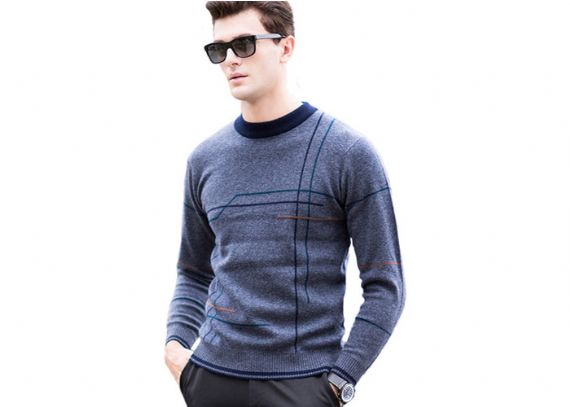 Diseño de la intarsia del modelo rayado del suéter del jersey del cuello redondo para el invierno
