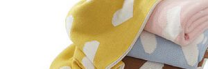 12GG Computer Knitted Soft Baby Blankets For Children, Cute Heart Logo