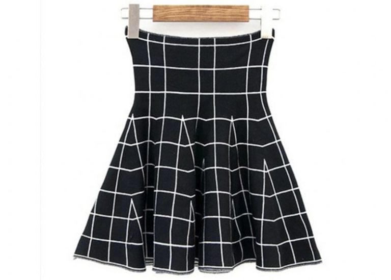 High Waist Grid Pattern Girls Skater Skirt / Fashionable Plaid Mini Skirt