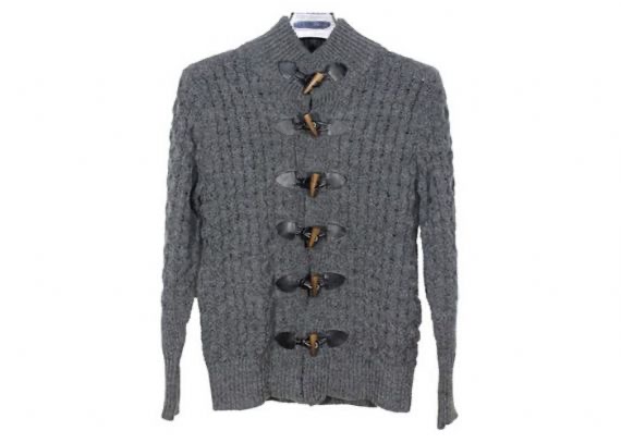 Suéter tipo cárdigan con cuello chal para hombre de cable de acrílico de algodón gris con botones de punto grueso