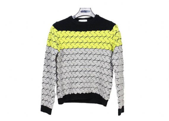 Suéter de punto amarillo negro jacquard de cuello redondo de manga larga para mujer de tres colores