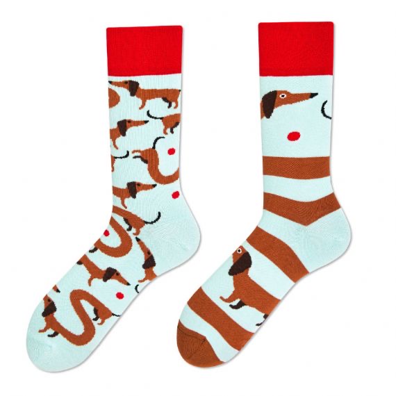 Distribuidora de calcetines desiguales